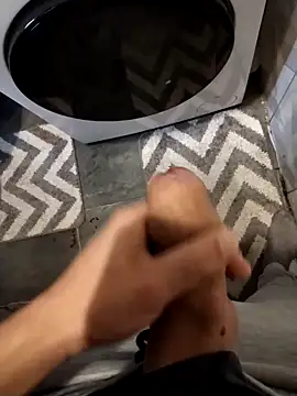 Fantomfantom16 online show from November 13, 2025, 8:40 am