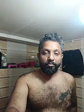 Snapshot of carria_homes chatting on April 18, 2026, 7:58 pm carria homes online show from April 18, 2026, 7:58 pm