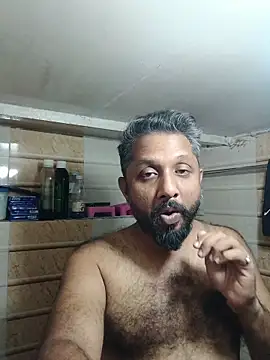 Snapshot of carria_homes chatting on April 18, 2026, 7:29 pm carria homes online show from April 18, 2026, 7:29 pm