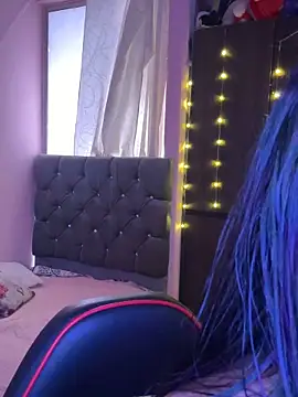 Snapshot of emmariders2 chatting on February 18, 2026, 1:51 pm emmariders2 online show from February 18, 2026, 1:51 pm