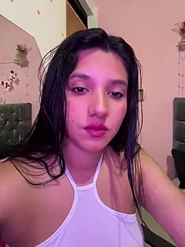 Snapshot of emmariders2 chatting on March 9, 2026, 1:36 pm emmariders2 online show from March 9, 2026, 1:36 pm