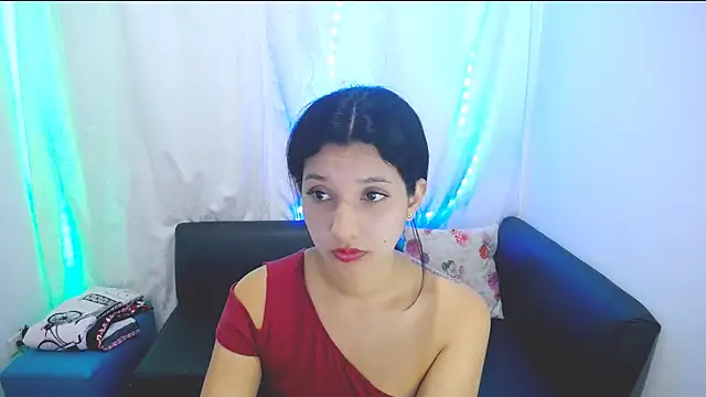 Snapshot of emmariders2 chatting on January 7, 2025, 3:02 pm emmariders2 online show from January 7, 2025, 3:02 pm