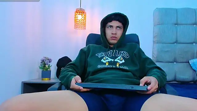 Br4ndxpimm online show from February 24, 2026, 1:45 pm