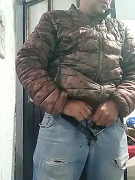 chinoxxx online show from November 11, 2025, 12:38 am