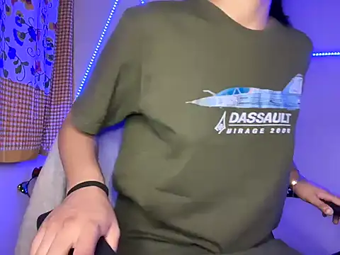 roseofvenom online show from March 9, 2025, 3:05 pm