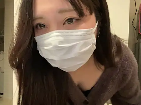 Snapshot of mina_0207 chatting on April 5, 2026, 6:31 am mina 0207 online show from April 5, 2026, 6:31 am