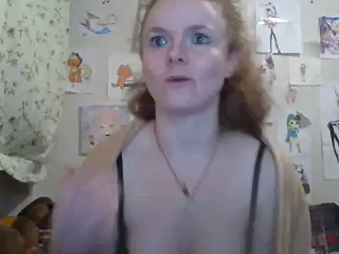 Snapshot of Rae_Jeannie chatting on February 8, 2025, 6:44 pm Rae Jeannie online show from February 8, 2025, 6:44 pm