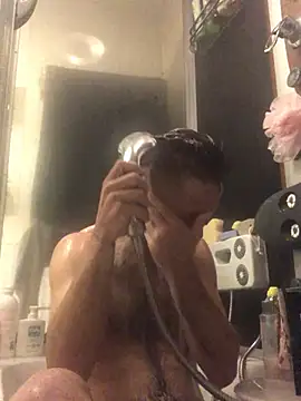 Snapshot of tomasek28 chatting on January 1, 2025, 7:53 pm tomasek28 online show from January 1, 2025, 7:53 pm