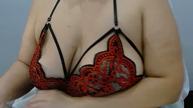 Betty2u online show from October 24, 2025, 6:56 am