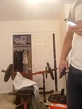 Snapshot of k1oudE chatting on March 5, 2026, 5:15 am k1oudE online show from March 5, 2026, 5:15 am