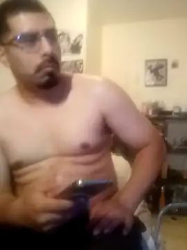 k1oudE online show from December 4, 2025, 11:04 pm