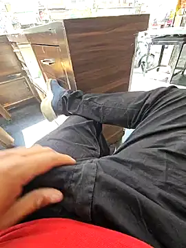 Snapshot of pyasevickybabu563 chatting on March 18, 2025, 6:06 am pyasevickybabu563 online show from March 18, 2025, 6:06 am