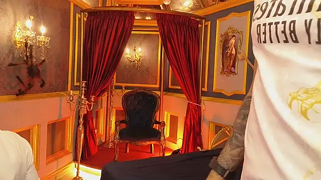 Snapshot of MarcoVitto chatting on November 4, 2025, 8:01 pm MarcoVitto online show from November 4, 2025, 8:01 pm