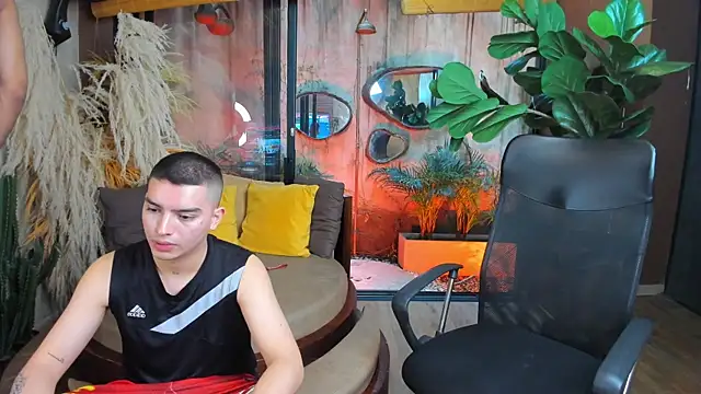 Snapshot of MarcoVitto chatting on November 22, 2025, 7:46 pm MarcoVitto online show from November 22, 2025, 7:46 pm