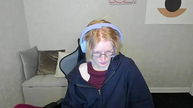 Snapshot of ElizabethHarpper chatting on September 24, 2025, 1:13 am ElizabethHarpper online show from September 24, 2025, 1:13 am