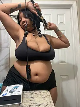 beyondbeautiful96 online show from February 1, 2025, 1:23 am