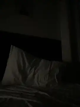 Snapshot of tcadle1824 chatting on April 10, 2026, 1:34 am tcadle1824 online show from April 10, 2026, 1:34 am