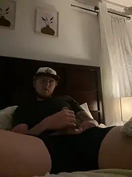 Snapshot of tcadle1824 chatting on April 16, 2026, 2:34 am tcadle1824 online show from April 16, 2026, 2:34 am