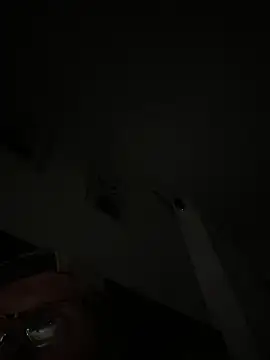 Snapshot of tcadle1824 chatting on March 29, 2026, 2:02 am tcadle1824 online show from March 29, 2026, 2:02 am