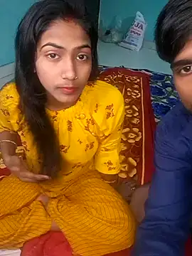 Virl clople online show from February 10, 2025, 5:09 pm