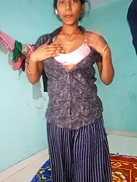 Virl clople online show from February 11, 2025, 5:18 pm