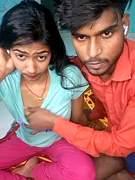 Virl clople online show from February 8, 2025, 5:18 pm