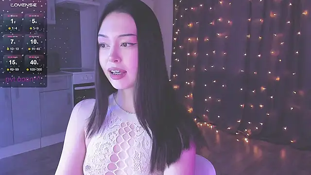 Snapshot of kittenrisha chatting on January 11, 2026, 5:14 am kittenrisha online show from January 11, 2026, 5:14 am