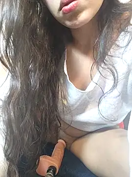 Danni shy online show from February 16, 2026, 10:29 pm