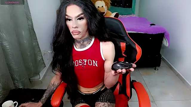 Snapshot of Alextwink chatting on February 25, 2026, 7:47 pm Alextwink online show from February 25, 2026, 7:47 pm