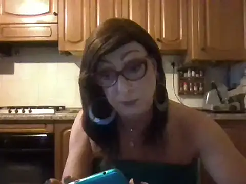 Tiabet online show from February 18, 2026, 9:00 pm