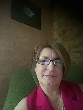 Snapshot of Prolisok473 chatting on February 24, 2025, 10:15 am Prolisok473 online show from February 24, 2025, 10:15 am