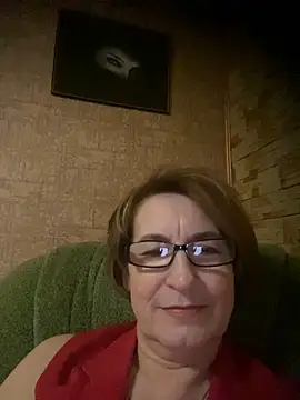 Snapshot of Prolisok473 chatting on February 19, 2025, 7:05 pm Prolisok473 online show from February 19, 2025, 7:05 pm