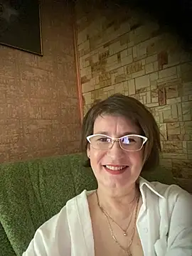 Snapshot of Prolisok473 chatting on May 22, 2026, 6:33 am Prolisok473 online show from May 22, 2026, 6:33 am