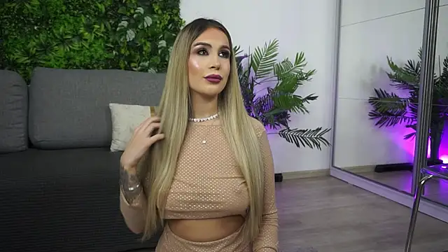 amiraroshen online show from April 3, 2026, 6:25 pm