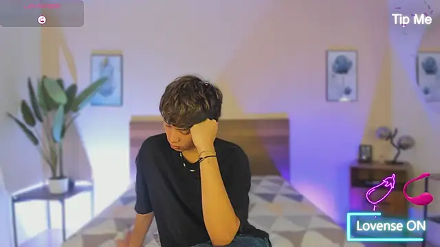 Snapshot of Brian-Ausslos chatting on November 29, 2025, 4:45 am Brian-Ausslos online show from November 29, 2025, 4:45 am