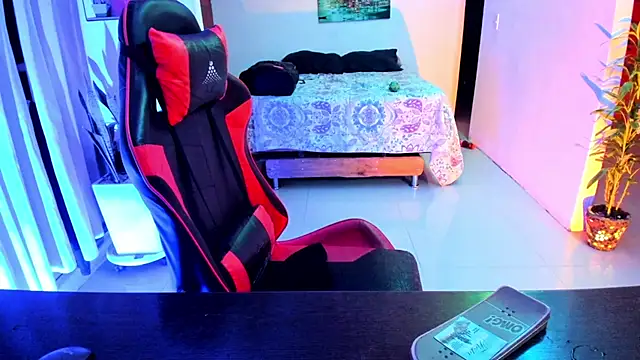 Snapshot of Adam_Valenciia chatting on November 9, 2025, 4:05 am Adam Valenciia online show from November 9, 2025, 4:05 am