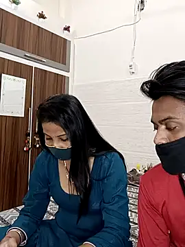 Snapshot of Best-Couple chatting on March 6, 2025, 8:52 am Best-Couple online show from March 6, 2025, 8:52 am