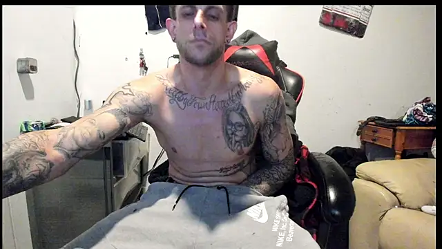 JamesMichael88 online show from March 3, 2025, 7:07 pm