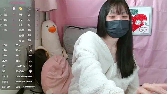 pipimi khaos online show from March 8, 2026, 5:11 am