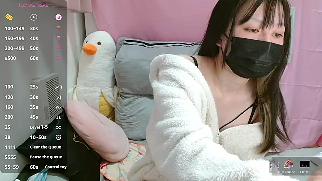 Snapshot of pipimi_khaos chatting on February 21, 2026, 7:54 am pipimi khaos online show from February 21, 2026, 7:54 am