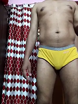 Snapshot of Whitehouse01 chatting on February 25, 2025, 8:36 am Whitehouse01 online show from February 25, 2025, 8:36 am