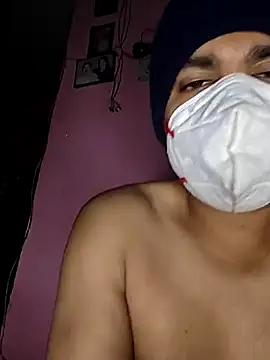 Snapshot of Whitehouse01 chatting on January 1, 2025, 9:07 am Whitehouse01 online show from January 1, 2025, 9:07 am