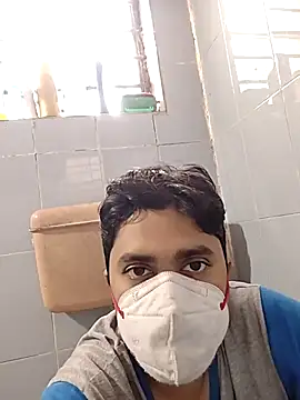 Snapshot of Whitehouse01 chatting on January 7, 2025, 4:18 am Whitehouse01 online show from January 7, 2025, 4:18 am