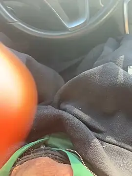 atoy3333 online show from March 4, 2025, 6:50 pm