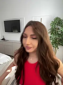 claraxjoyy online show from April 27, 2026, 5:27 am