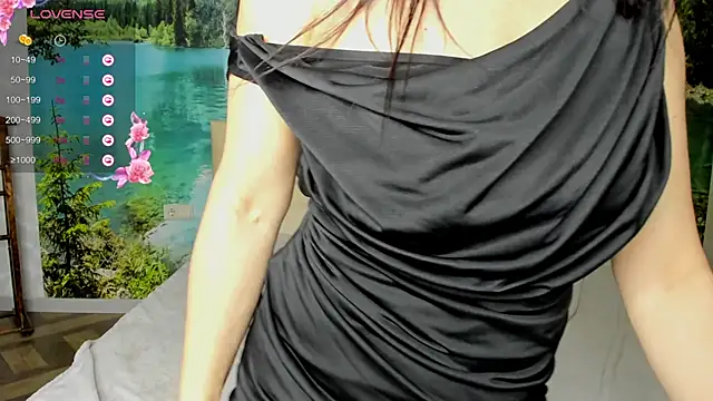 Monica Weiss online show from February 7, 2025, 11:55 pm