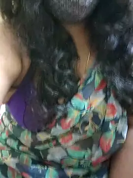 Snapshot of Rathi22 chatting on October 25, 2025, 2:28 pm Rathi22 online show from October 25, 2025, 2:28 pm