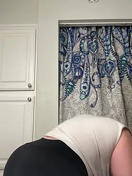 Snapshot of bjayburn chatting on December 31, 2024, 4:57 pm bjayburn online show from December 31, 2024, 4:57 pm