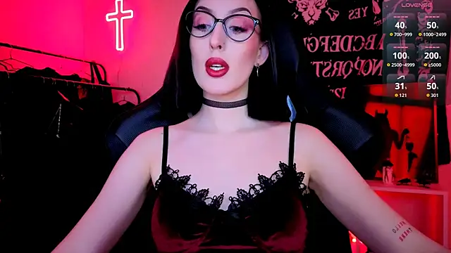Snapshot of Miss_Alice__ chatting on April 14, 2026, 2:05 am Miss Alice online show from April 14, 2026, 2:05 am