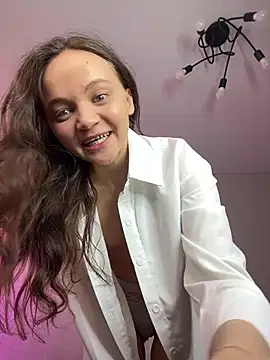 TheYourL online show from February 1, 2025, 10:23 pm